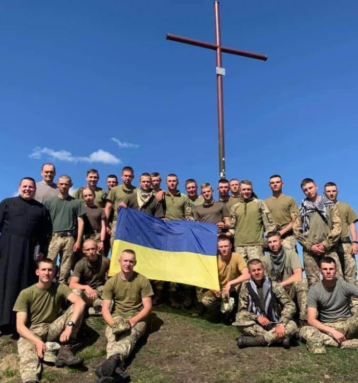 Військовий капелан спільно з курсантами та офіцерами взяв участь у Курсі гірської підготовки