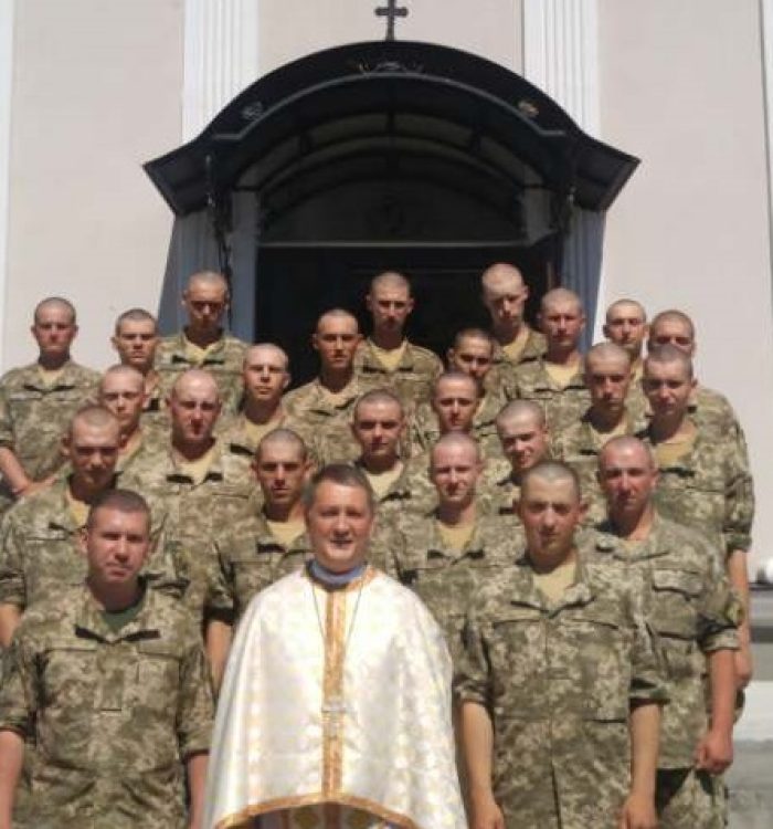 Військові Васильківського гарнізону взяли участь у недільній Божественній Літургії