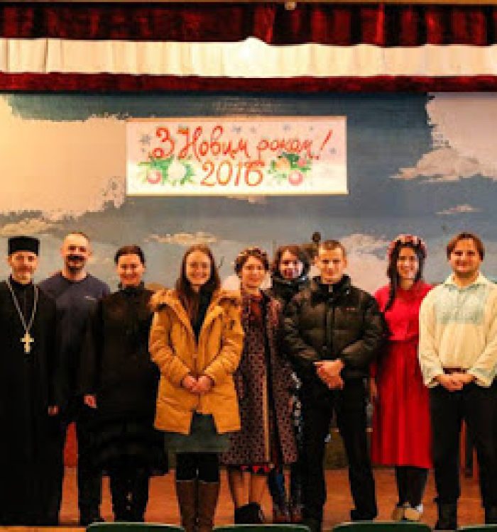 Виступ колядників гурту «Бурси фольклору» торкнув серця в’язнів