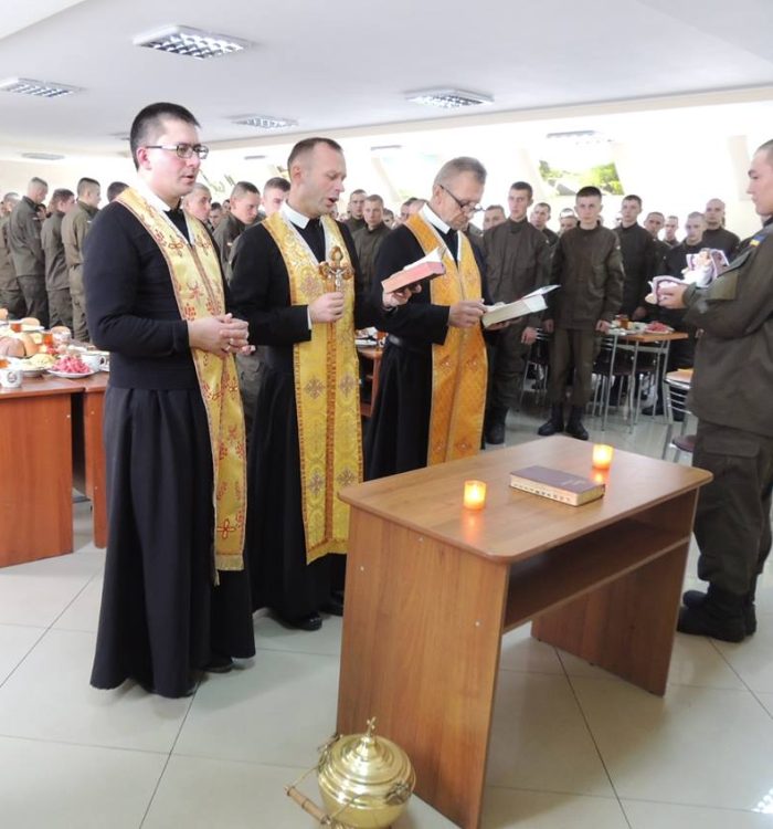 Ченці монастиря Царя Христа долучилися до Святвечора з нацгвардійцями