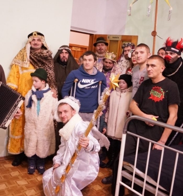 Одеський Вертеп завітав до військових у госпіталі