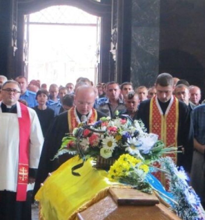 У Львові попрощались із новітнім Героєм України – Владиславом Домченком