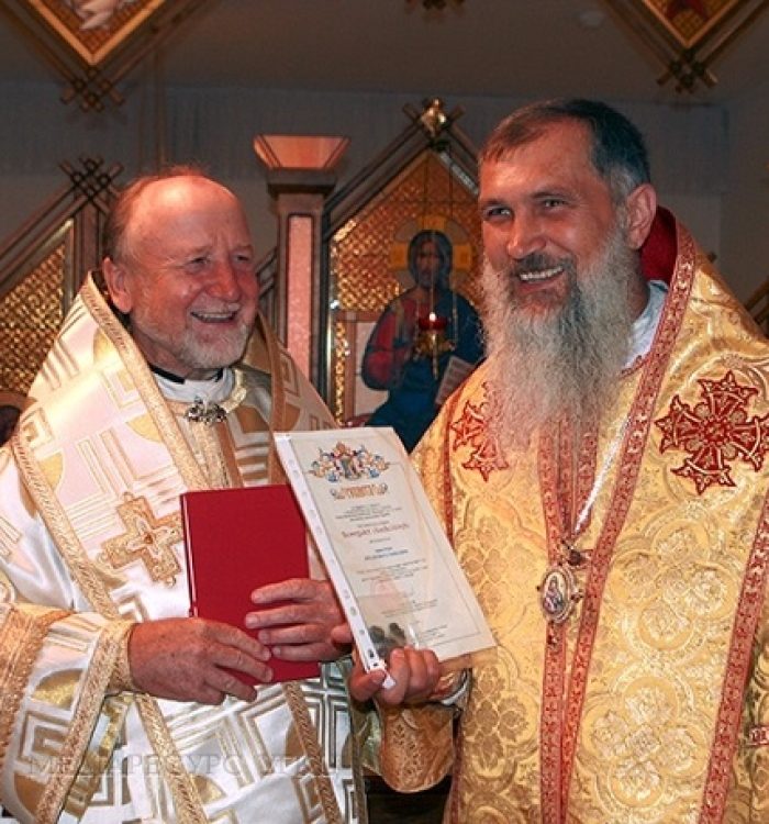 Почесну відзнаку «Хрест військового капелана» вручили владиці Венедиктові (Алексійчуку)