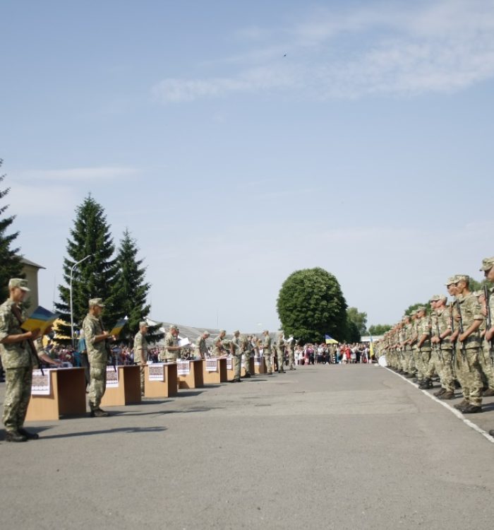 Понад тисяча строковиків склала присягу на вірність українському народові