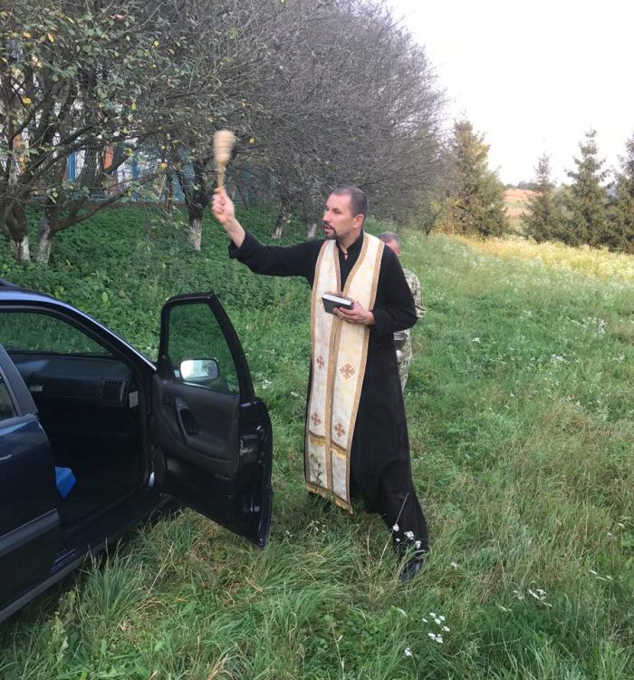 Військові капелани доставили дарунки воїнам ООС від вірних Стрийської єпархії
