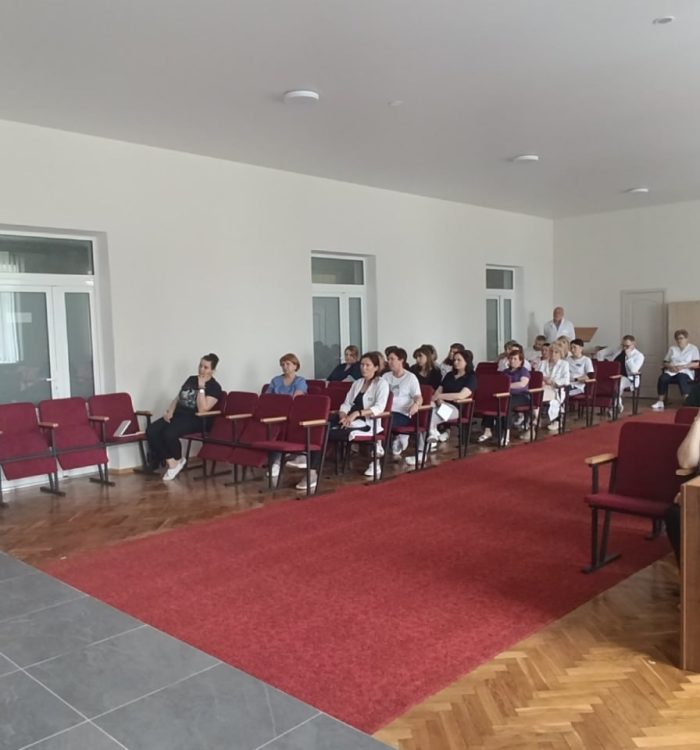 На Тернопільщині провели психологічний тренінг для медиків-реабілітологів, які працюють з пораненими воїнами