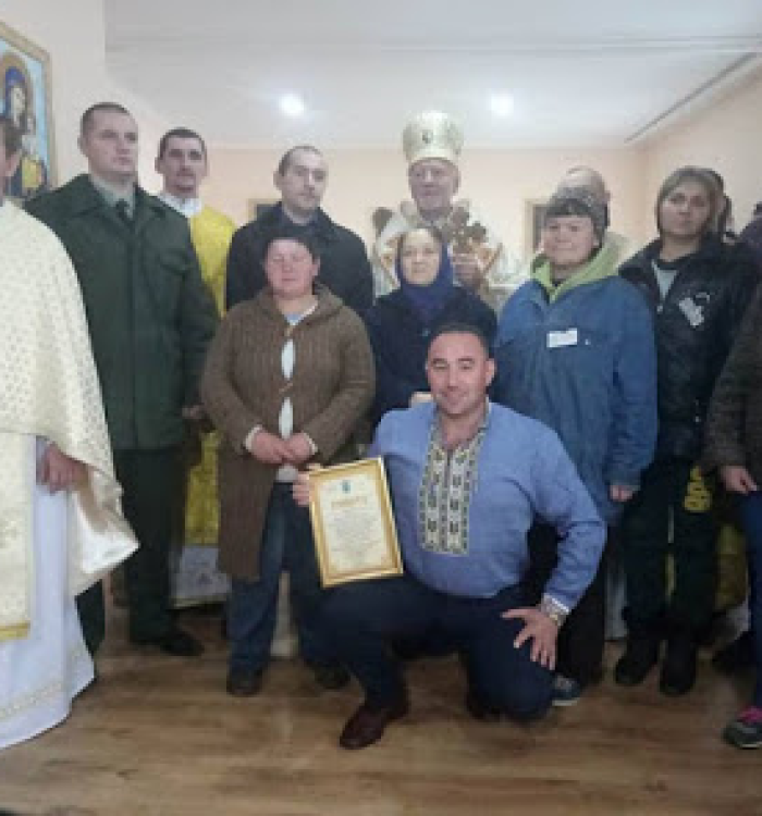 Митрополит Івано-Франківський освятив у колонії каплицю Св. Димитрія