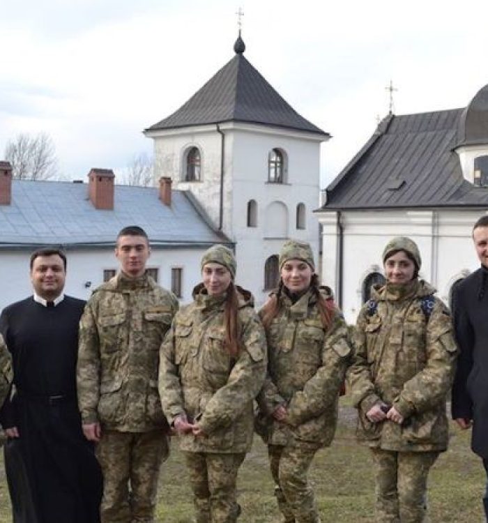 Курсанти Військового коледжу побували у монастирі св. Онуфрія ОО Василіян