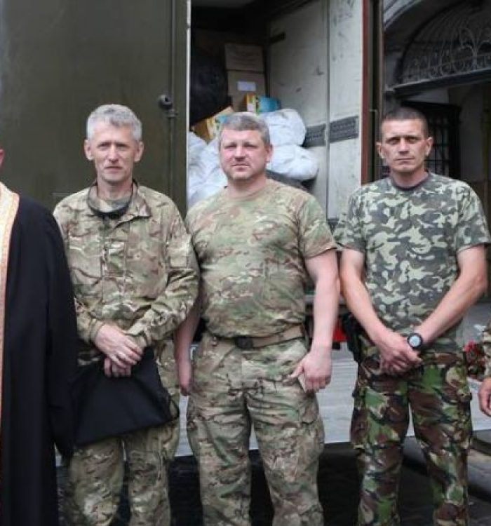 Від Гарнізонного храму м. Львів відправили допомогу в зону АТО
