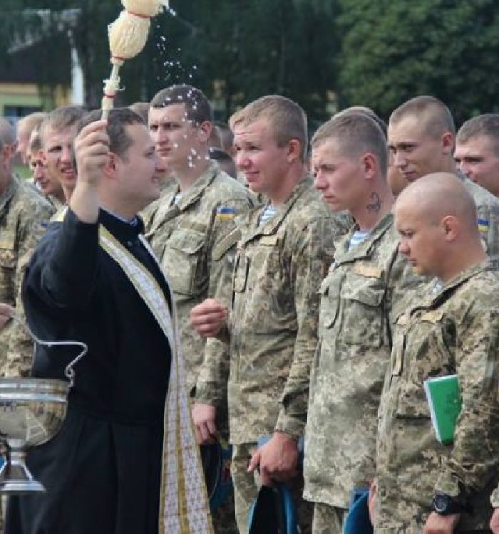 Капелани взяли участь у святкуванні Дня високомобільних десантних військ