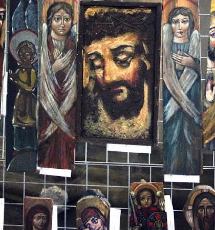 У Гарнізонному храмі відкрили благодійну виставку-продаж «МИТЦІ – ВОЇНАМ»
