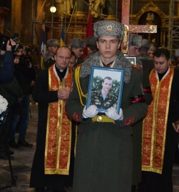 У Гарнізонному храмі прощались із Новітнім Героєм України, львів’янином Юрієм Нагорним
