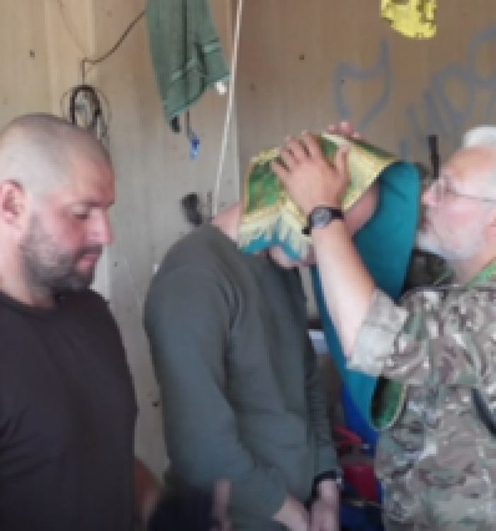 Східний фронт. 4 серія. Церква, що воює (відео)