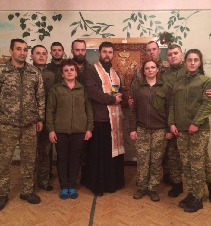 Військовий капелан УГКЦ в черговий раз відвідав воїнів на передовій